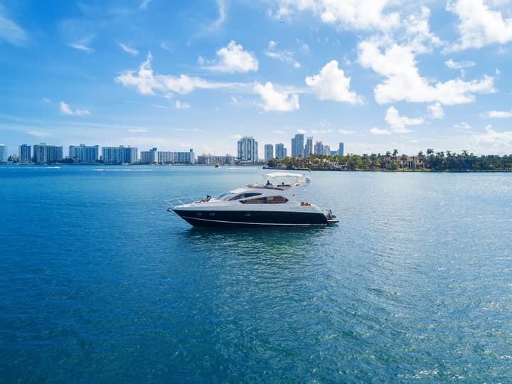 63' Sunseeker Manhattan - 2011 Sunseeker 63 luxury yacht for sale/ available for purchase