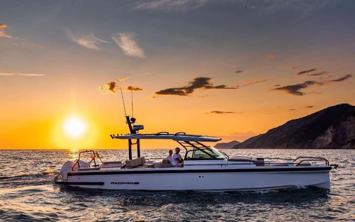 37 Axopar luxury charter yacht - Mykonos, Mikonos, Greece