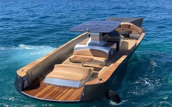 43 Fjord luxury charter yacht - Mýkonos, Greece